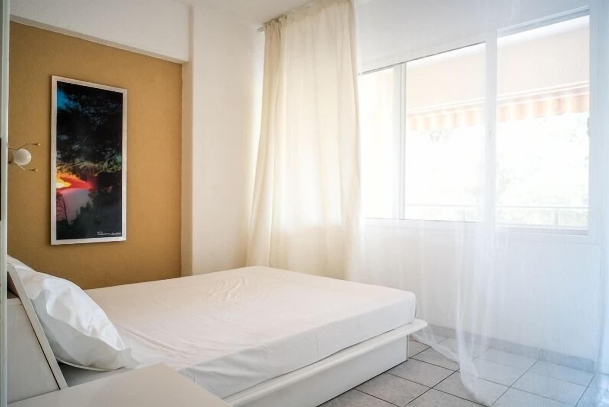 Dryades Hotel Siviri Ngoại thất bức ảnh