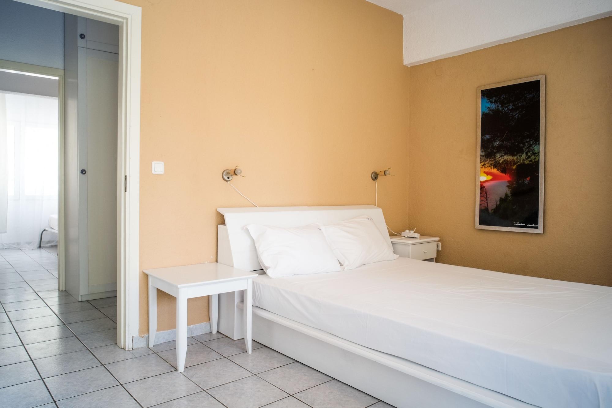 Dryades Hotel Siviri Ngoại thất bức ảnh
