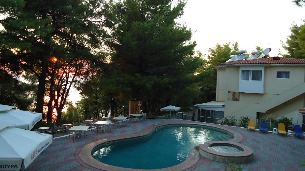 Dryades Hotel Siviri Ngoại thất bức ảnh